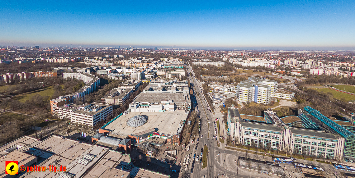 15.02.2023 - Luftbilder Perlach Plaza, Allianz, Wacker, Rentenversicherung, PEP